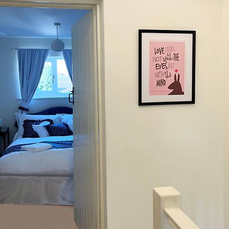 Traditional 2 Bedroom Cottage 스트렛포드-어폰-에이본 외부 사진